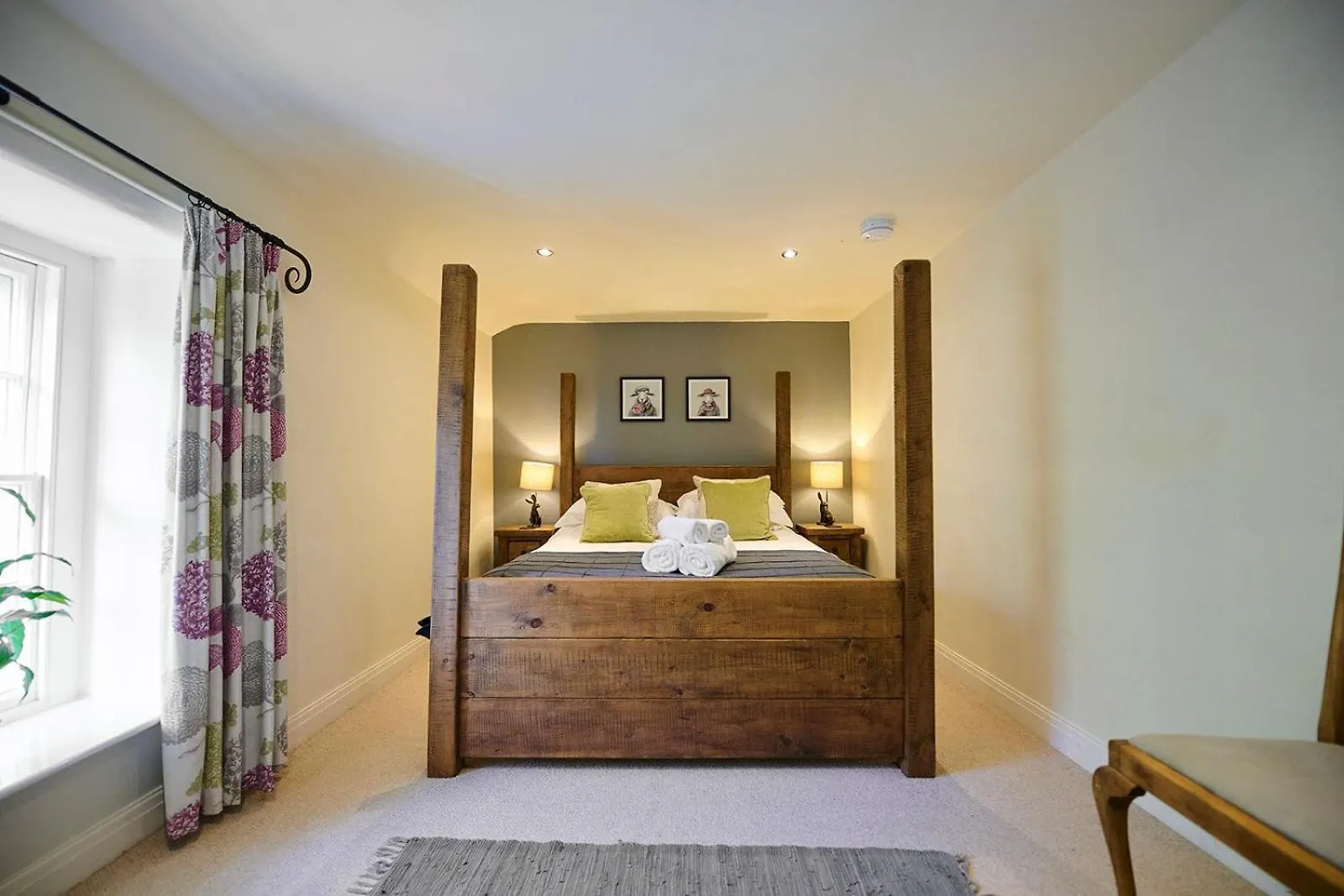 Carrholme Cottage Settle 0*,